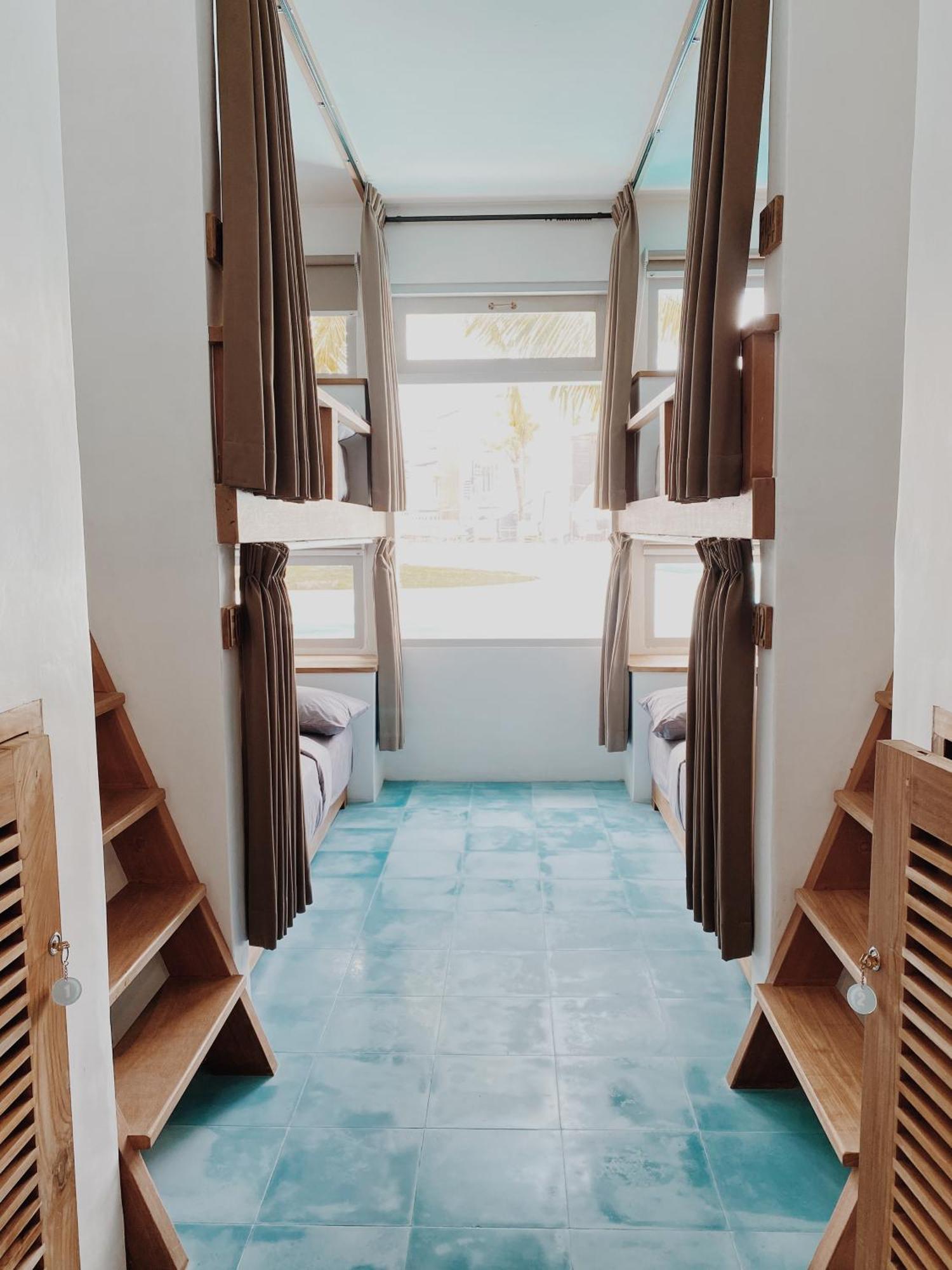 Kos One Hostel Canggu Екстериор снимка