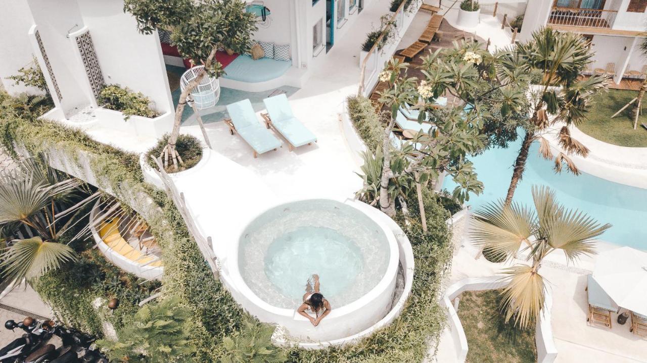 Kos One Hostel Canggu Екстериор снимка
